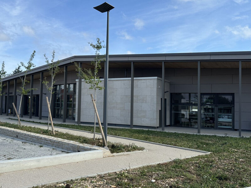Création d’un commerce et d’une bibliothèque à ASNIÈRES-LÈS-DIJON