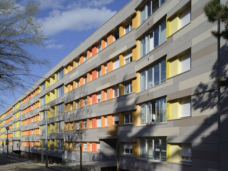 Réhabilitation thermique d'un bâtiment de 110 logements à CHENÔVE